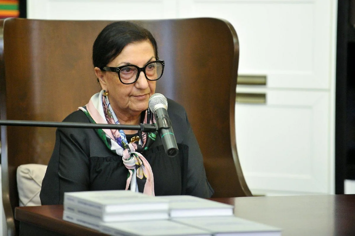 Prezidentin Katibliyi ləğv olunub, Dilarə Seyidzadə Prezidentin köməkçisi vəzifəsindən azad edilib