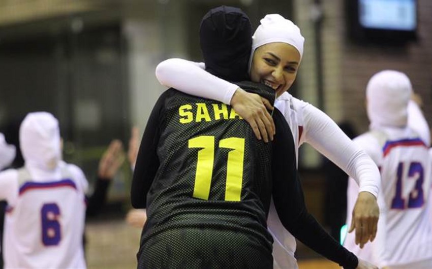 Beynəlxalq Basketbol Federasiyası oyunlar zamanı hicabdan istifadəyə icazə verib
