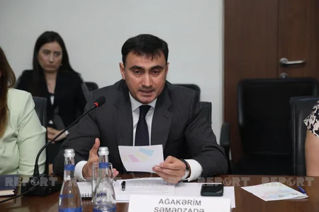 Dayanıqlı inkişaf üçün ədalətli, sülhsevər və açıq cəmiyyətləri təşviq etmək” mövzusunda ictimai müzakirə keçirilib