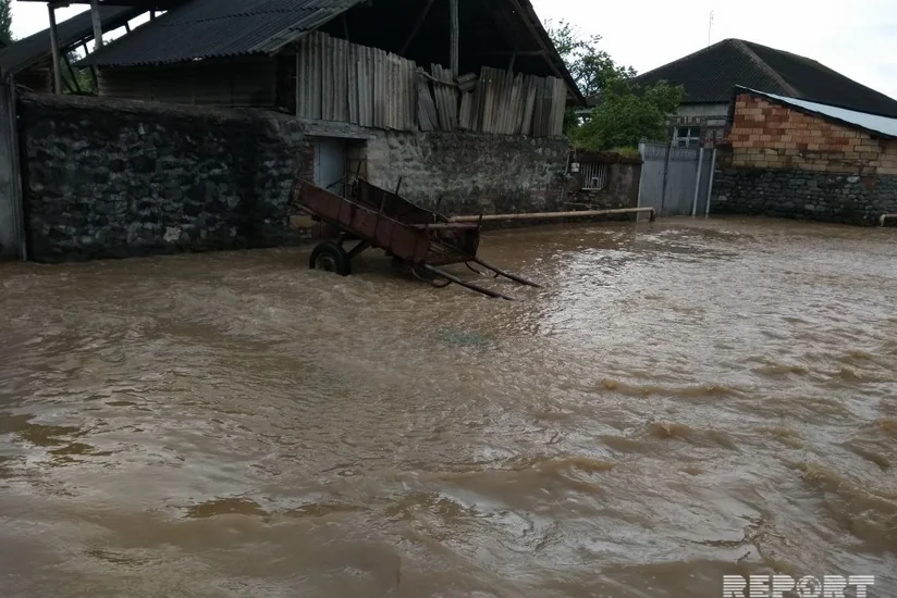 Güclü yağış Şamaxı və Qobustanda fəsadlara səbəb olub