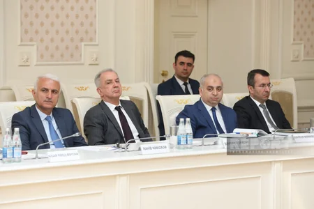 Ali Məhkəmədə media nümayəndələri ilə görüş keçirilib - YENİLƏNİB