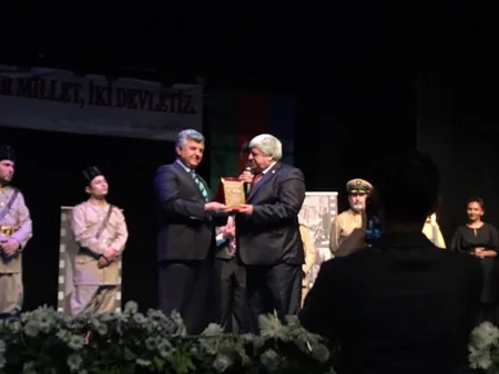 İrəvan Dövlət Azərbaycan Dram Teatrı Türkiyəyə qastrol səfərinə yola düşüb