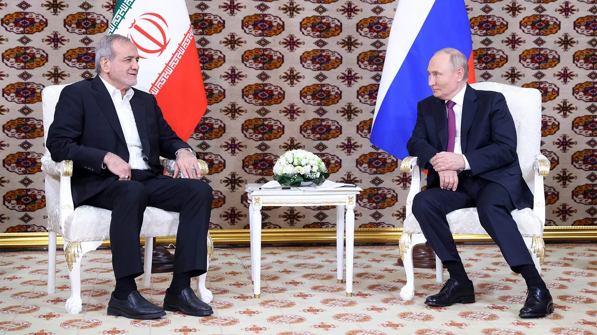 Путин и Пезешкиан обсудили международные и региональные вопросы