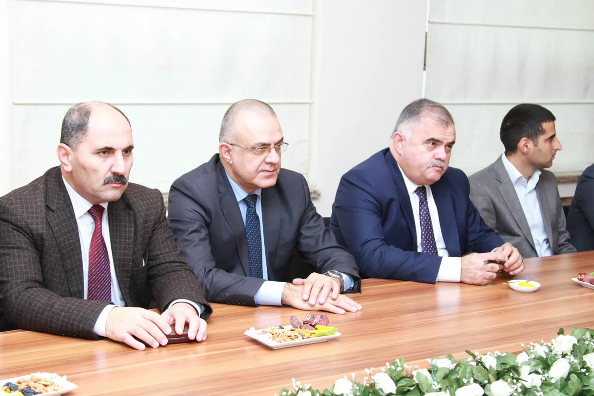 İctimaiyyət nümayəndələri Memarlıq və İnşaat Universitetində imtahan prosesini izləyib