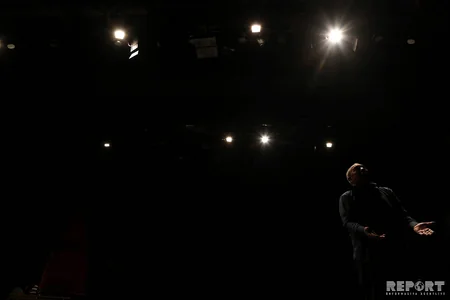 Gənc Tamaşaçılar Teatrı: Ümidimiz hələ ölməyib - REPORTAJ