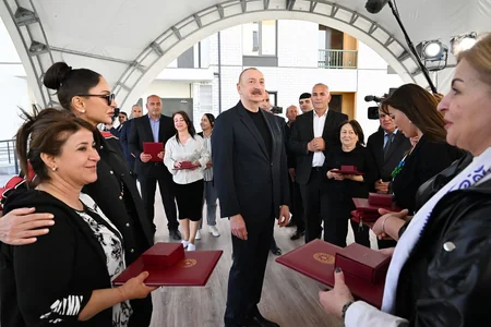 Suqovuşanda yaşayış kompleksi istifadəyə verilib - YENİLƏNİB