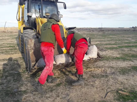 ANAMA Xızıda 98 ədəd partlamamış hərbi sursat tapıb