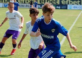“Qarabağ” Bolqarıstanda keçirilən beynəlxalq turnirin qalibi olub