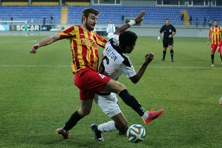 Neftçi evdə mühüm iki xal itirib