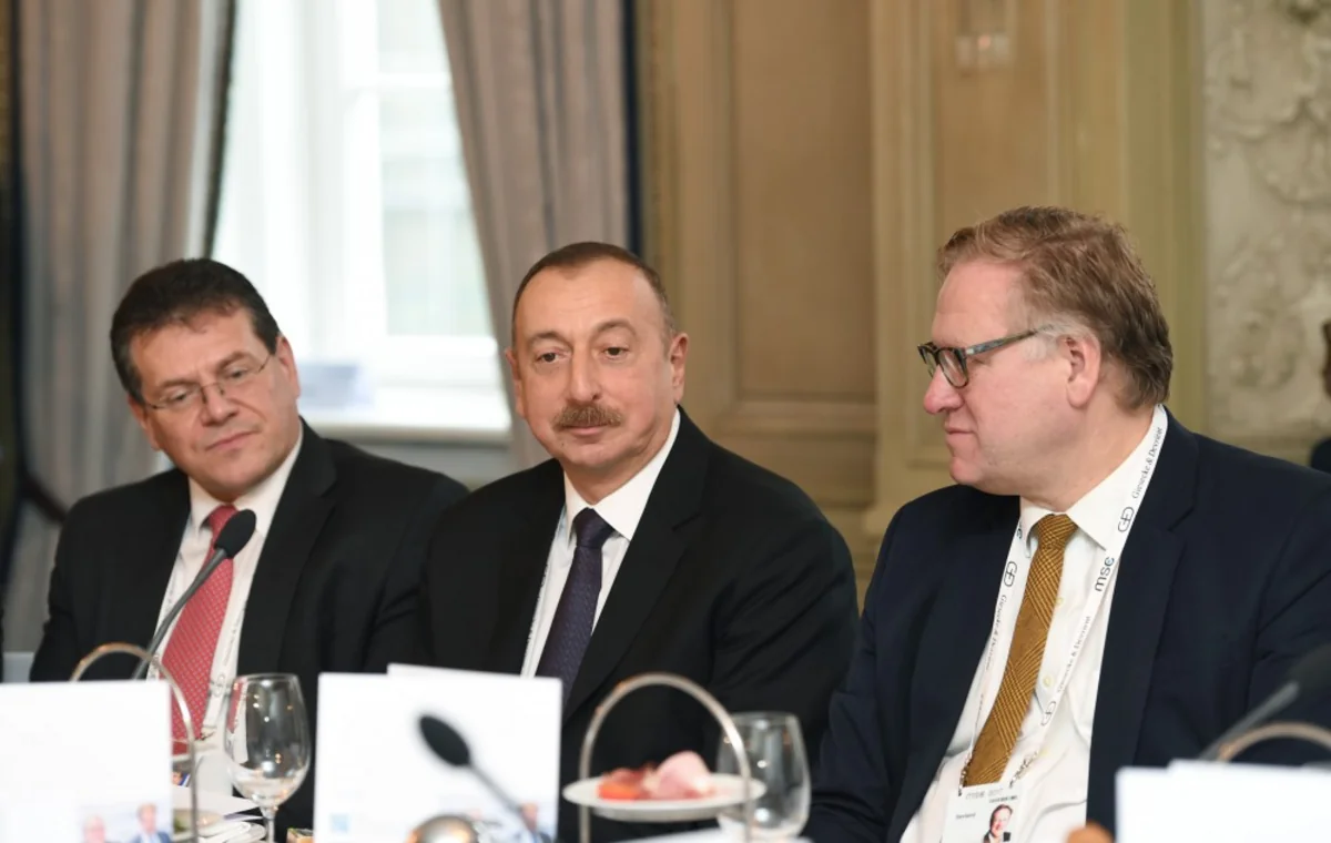 President Ilham Aliyev attended roundtable of Munich Security Conference