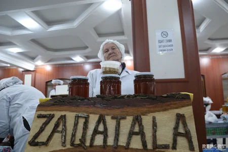 Bakıda bal yarmarkası - FOTOREPORTAJ
