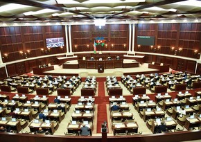 Azerbaijani parliament adopts bill on need criterion for 2022