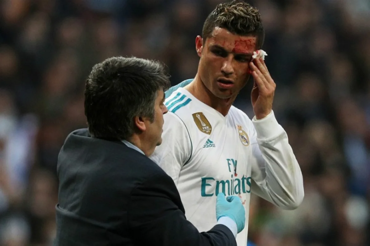 Реал разгромил Депортиво, забив семь мячей - ВИДЕО