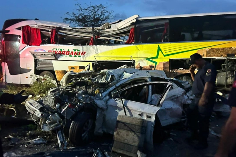 Mərsində ağır yol qəzasında yaralananların sayı 39-a çatıb, 10 nəfər ölüb – YENİLƏNİB 2