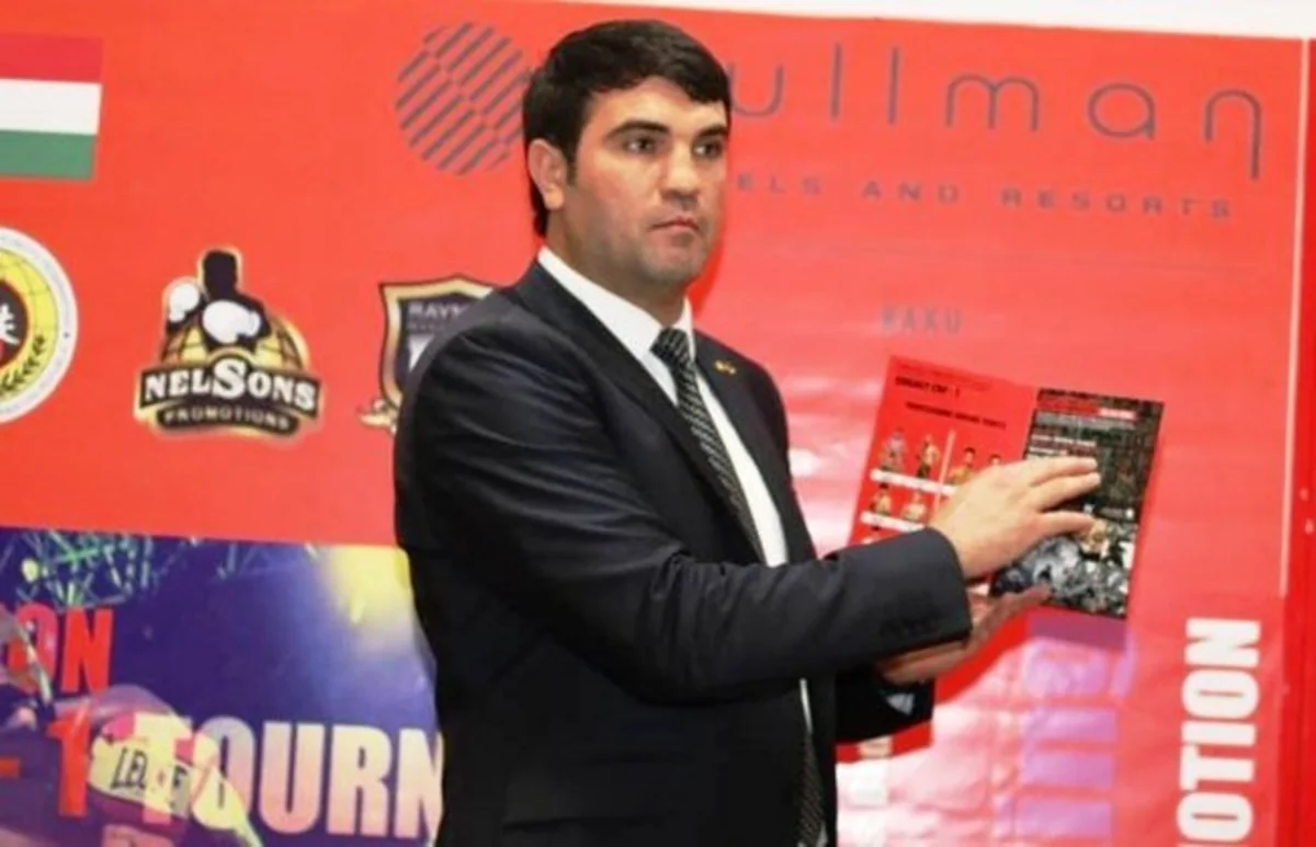 Beşqat dünya çempionu bəraət alıb