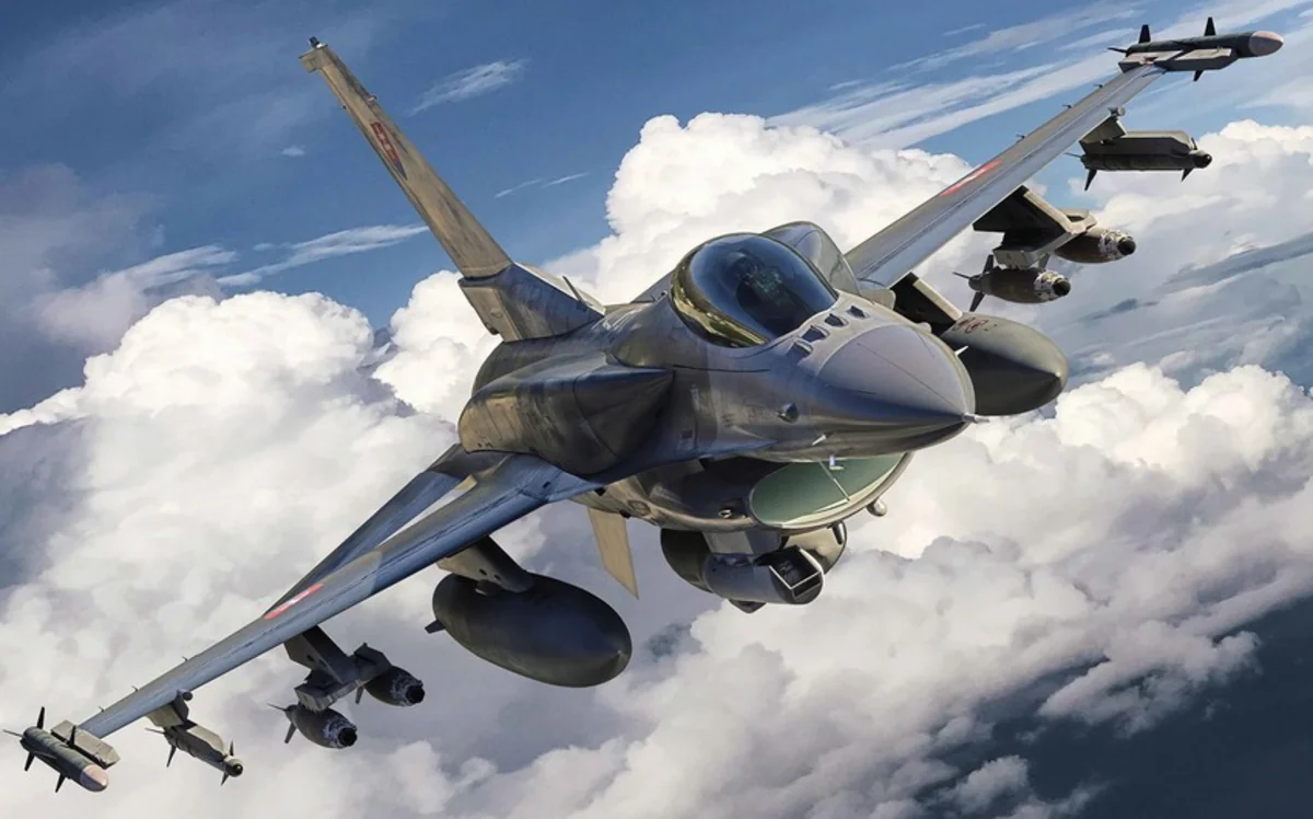 Rumıniya ukraynalı pilotlara F-16 qırıcılarının idarə olunması ilə bağlı təlim keçəcəyini təsdiqləyib