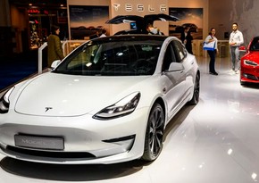 СМИ: Трамп планирует продать свой Tesla