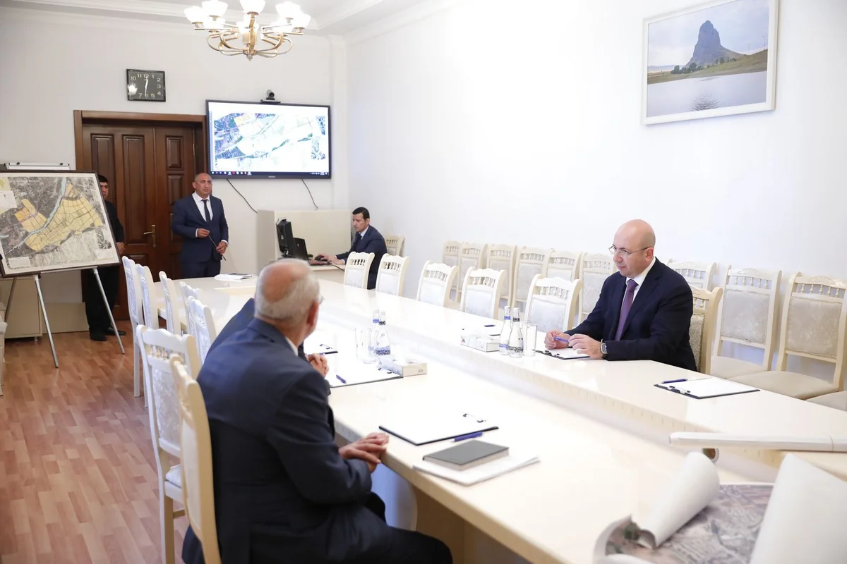 Anar Quliyev Qazaxda vətəndaşları qəbul edib