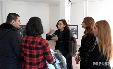 В Стамбуле проходит фотовыставка Кровавый Январь