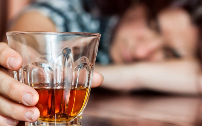 Ermənistanda alkoqoldan ölənlərin sayı 21-ə çatdı