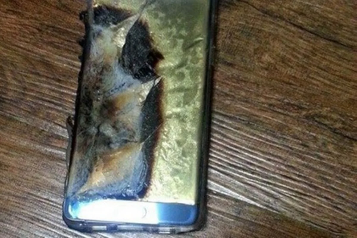 Producer suspends Galaxy Note 7 shipments