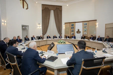 Azərbaycanda günəş enerjisi üzrə keçirilən hərracla bağlı işlər müzakirə edilib