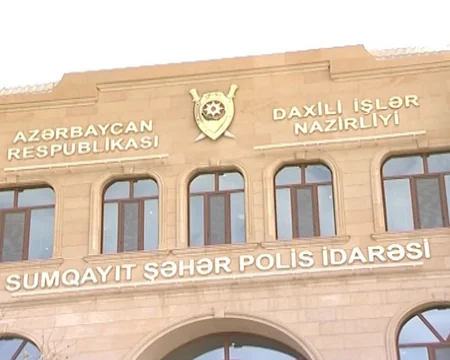 Sumqayıtda maşınları oğurlayıb ban nömrələrini dəyişərək satan dəstənin üzvləri saxlanılıblar - VİDEO - YENİLƏNİB