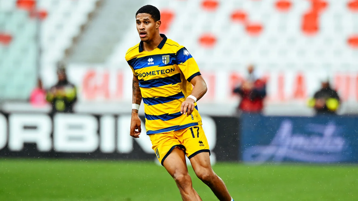 Fənərbağça niderlandlı futbolçu ilə anlaşıb