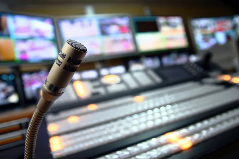 Azerbaijan today marks 91 years of the first radio broadcasting