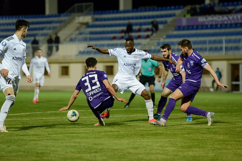 Şahin Diniyev: Qarabağın futbolçularına qarşı aqressiv oyun görürəm - REAKSİYA