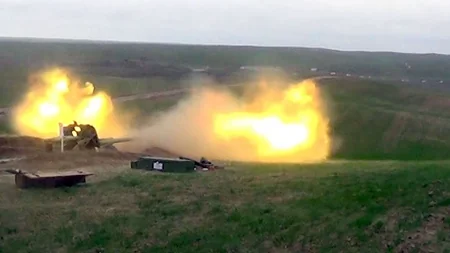Army Corps conduct live-fire exercises