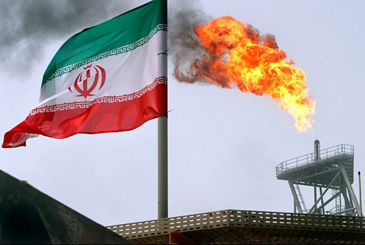 ​Тегеран назвал условия, при которых поддержит заморозку добычи нефти