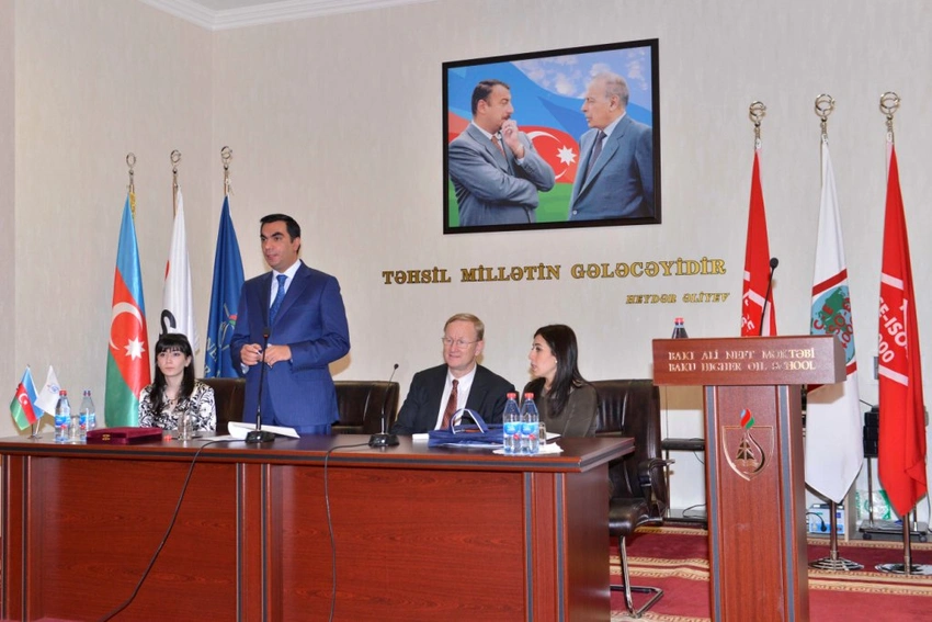 SPE Internationalın prezidenti Bakı Ali Neft Məktəbində olub