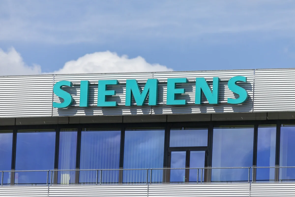 Siemens Energy собирается сократить почти 8 тысяч сотрудников