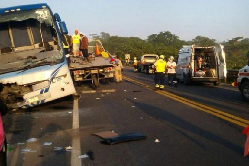 Hindistanda avtobusun aşması nəticəsində 27 nəfər ölüb