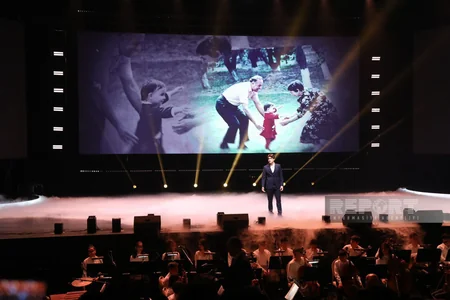 Heydər Əliyevin 100 illik yubileyinə həsr olunan konsert keçirilib