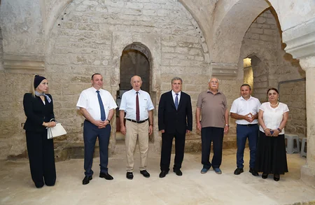 Bakıda Zərgərpalan hamamının konservasiya işlərindən sonra açılışı olub