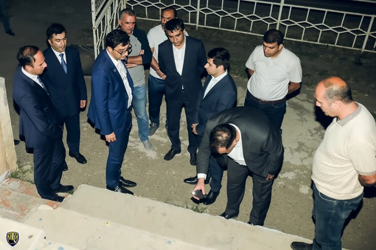 Gəncədə qəzalı vəziyyətdə olan şəhər stadionunun təmirə ehtiyacı var