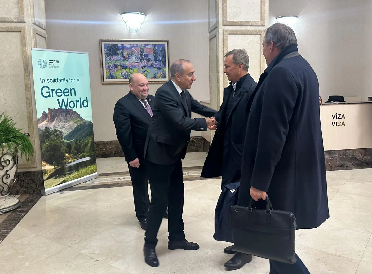Russian parliamentary delegation arrives in Azerbaijan for visit