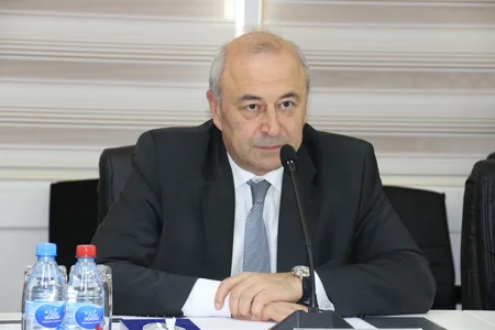 Elektrik təchizatı şəbəkələrinə qoşulma ilə bağlı islahatlar müzakirə olunub