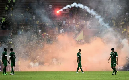 Malayziya - Səudiyyə Ərəbistanı futbol qarşılaşması yarımçıq dayandırılıb