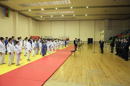 Naxçıvanda yeniyetmə cüdoçuların birinciliyi keçirilib