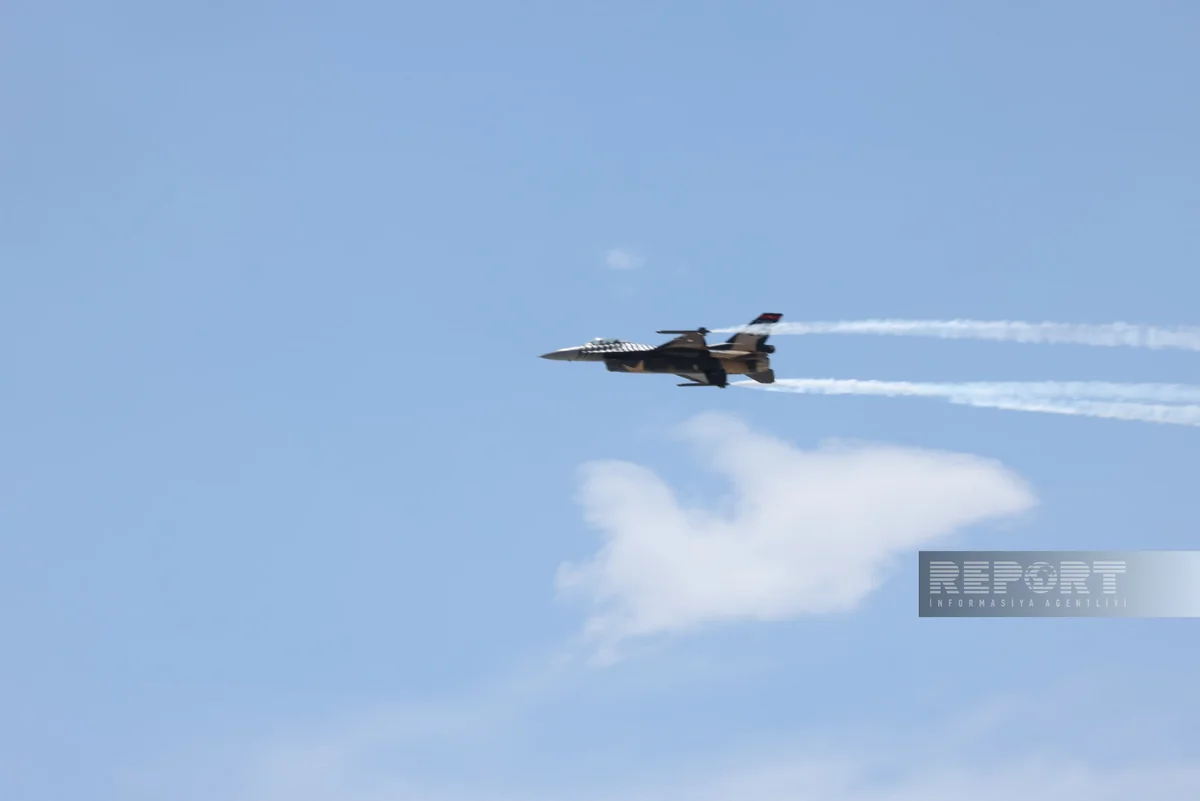 “Technofest-2025də F-16 qırıcı təyyarəsinin nümayiş uçuşu həyata keçirilib