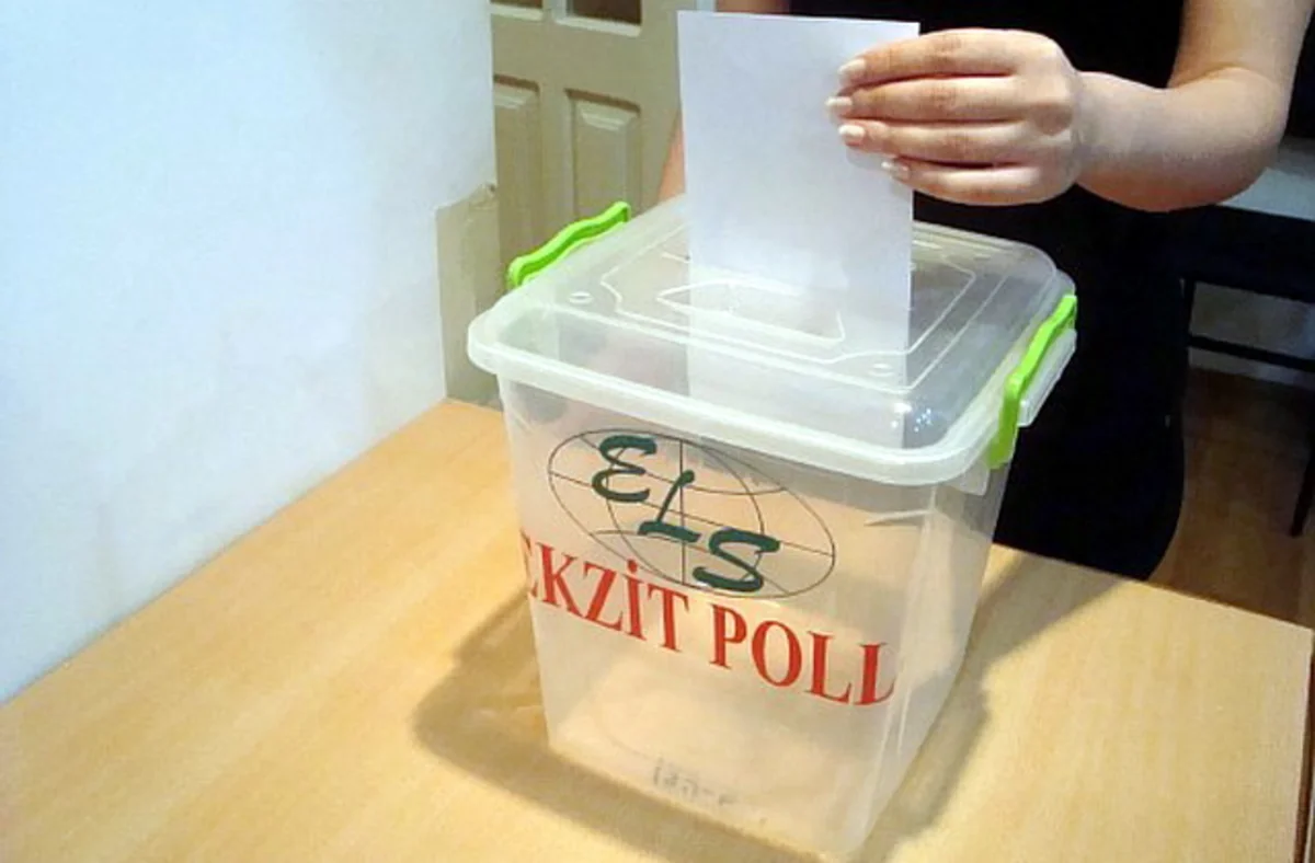 ELS: Saat 10.00-a qədər seçki məntəqələrində seçici fəallığı 12,2 faiz qeydə alınıb