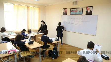 İdarə müdiri: Bakıda 675 müəllim tədrisə cəlb olunmayıb