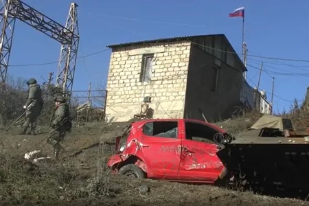 Российские миротворцы обезвредили около тысячи взрывоопасных предметов в Карабахе
