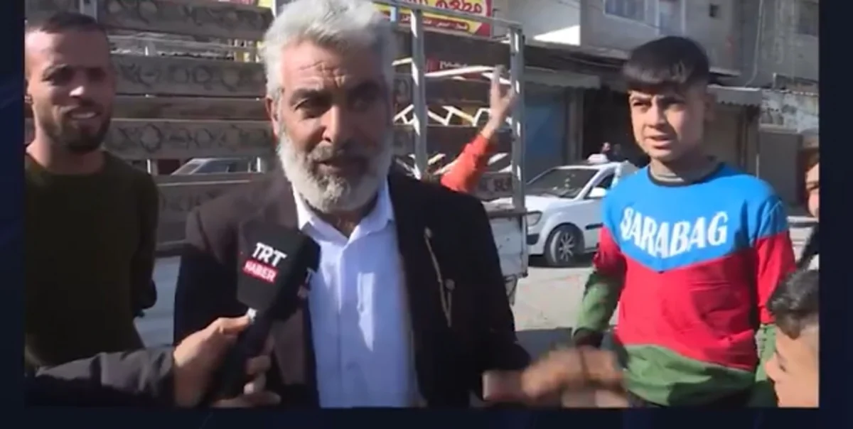 Mənbic şəhərində Azərbaycan bayrağı, Qarabağ yazısı görünüb