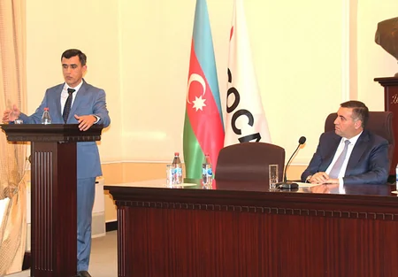 В управлениях и предприятиях SOCAR почтили память шехидов 20 Января