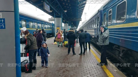 Kiyevdən 1200 azərbaycanlı Moldova istiqamətində yola salınıb - FOTOREPORTAJ