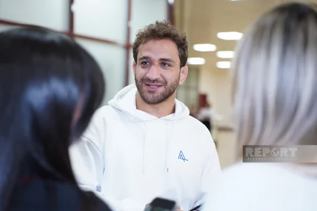 Dünya çempionu Hidayət Heydərov vətənə qayıdıb